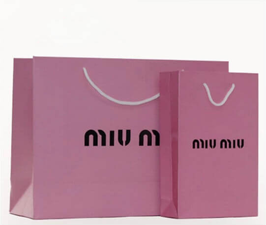 mẫu in túi giấy shop thời trang