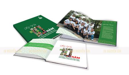 Hình ảnh cho bài viết Làm kỷ yếu ở đâu? In kỷ yếu giá rẻ, mẫu kỷ yếu đẹp