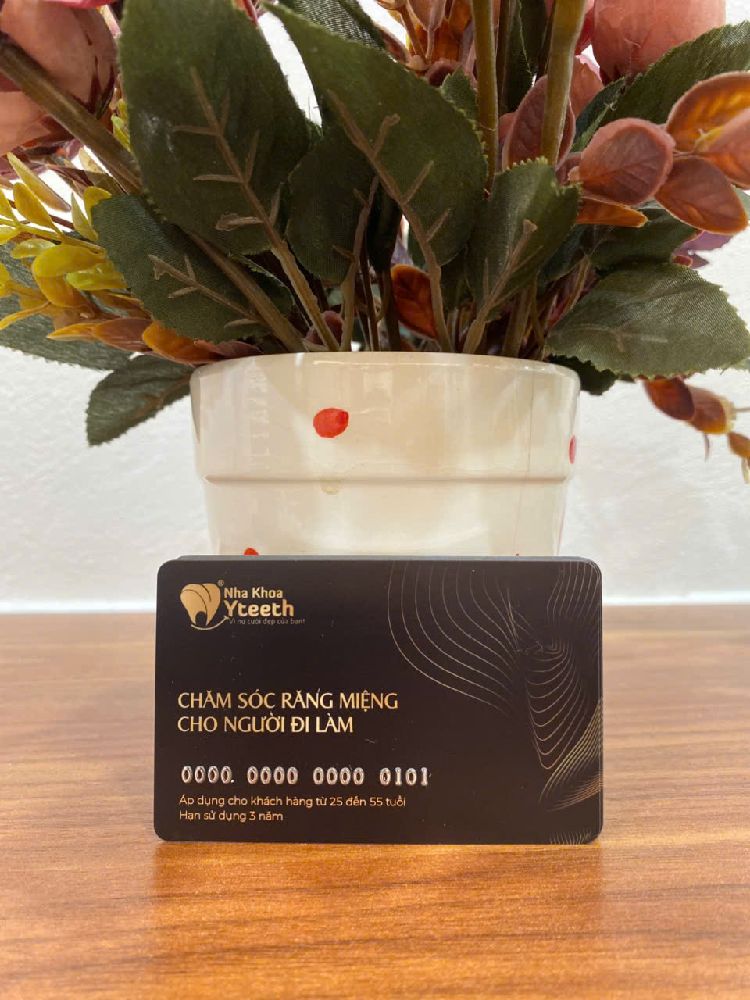 mẫu thẻ nhựa giá rẻ