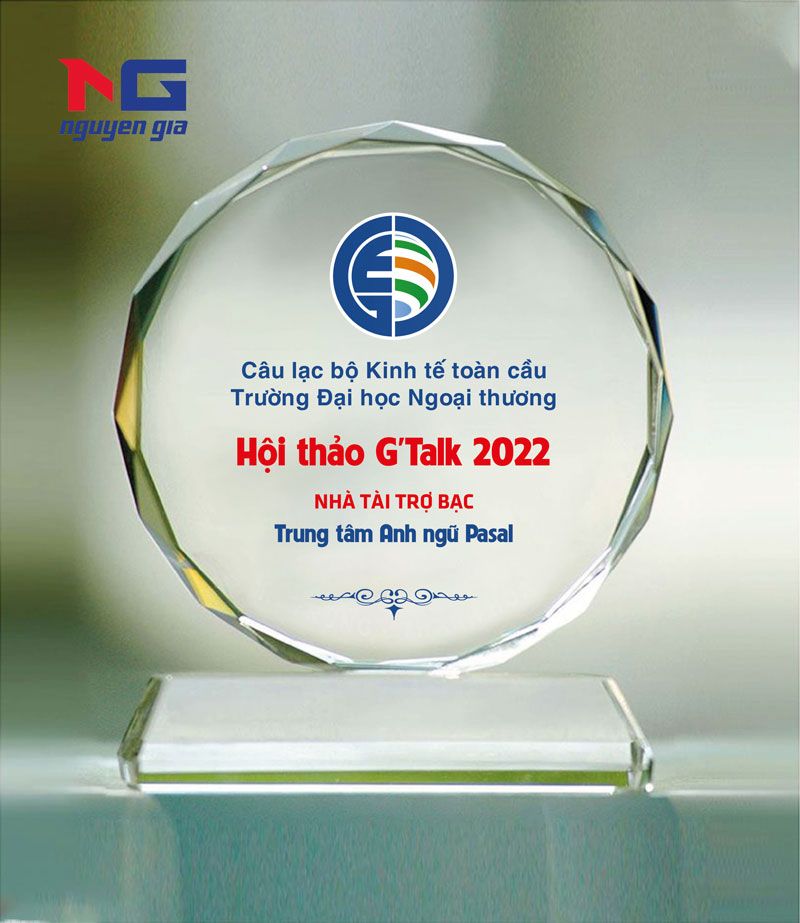 Mẫu cúp pha lê Vinh Danh tròn