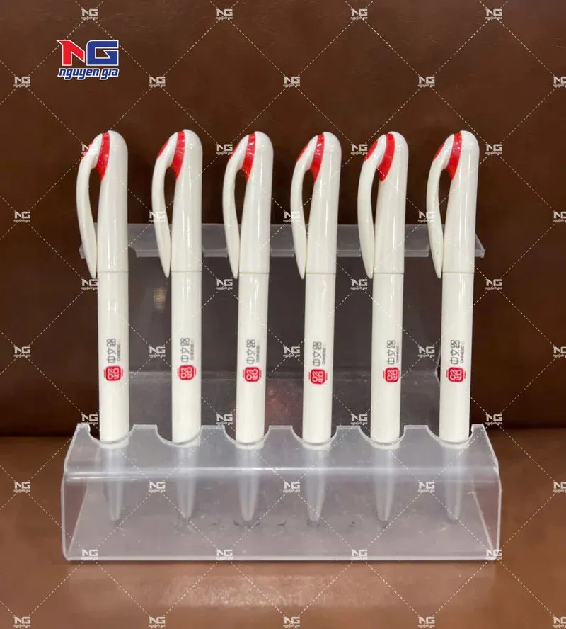 mẫu bút bi Hà Nội được In Nguyễn Gia sản xuất