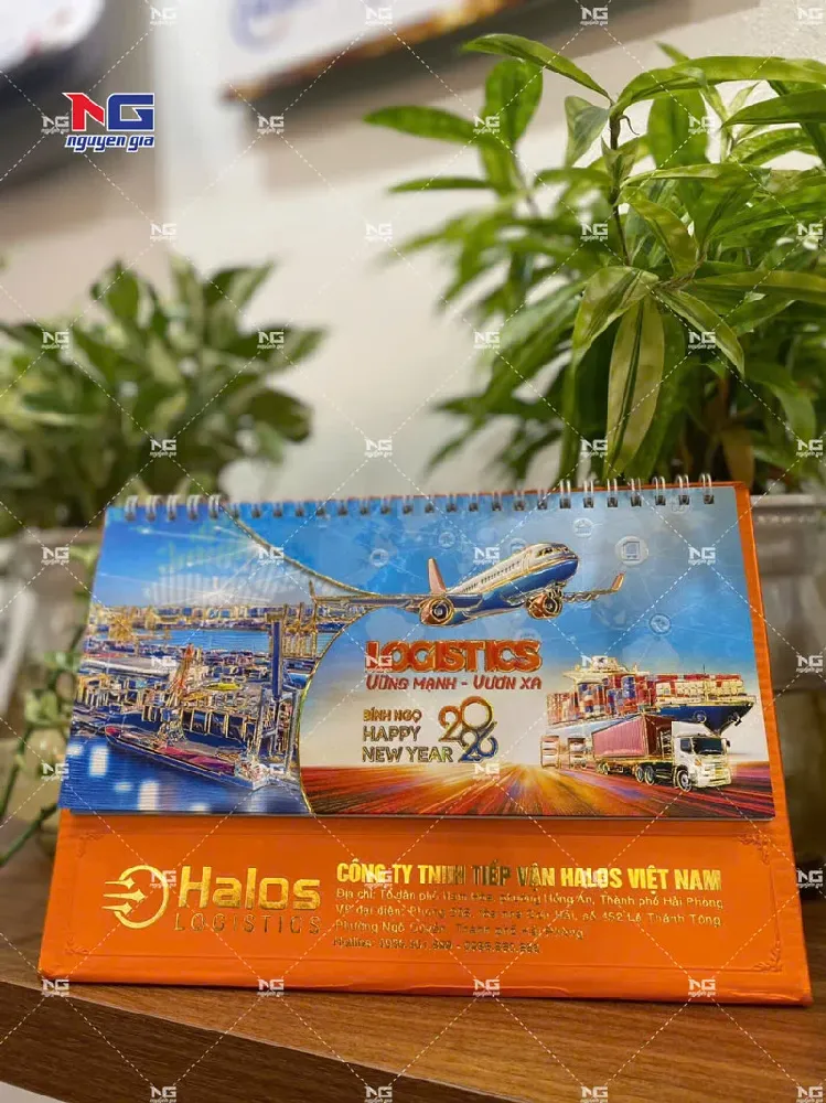 mẫu lịch thiết kế theo yêu cầu