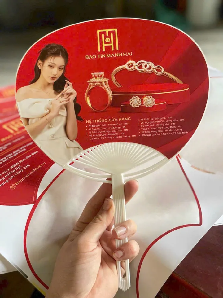 mẫu quạt nhựa bảo tín mạnh Hải 