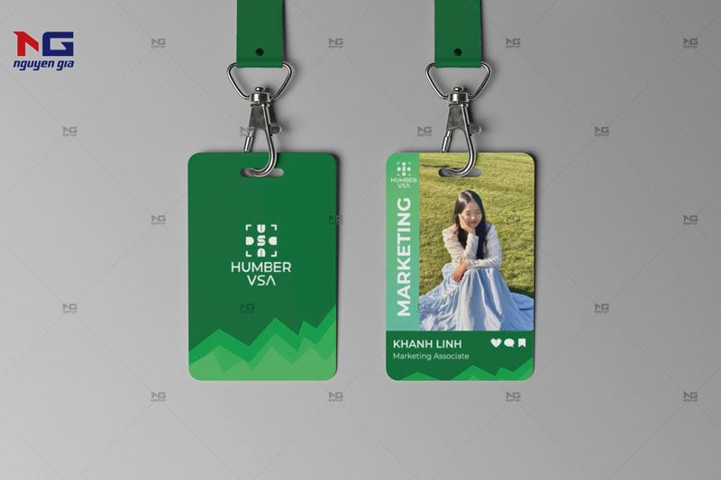 thẻ nhựa nhân viên