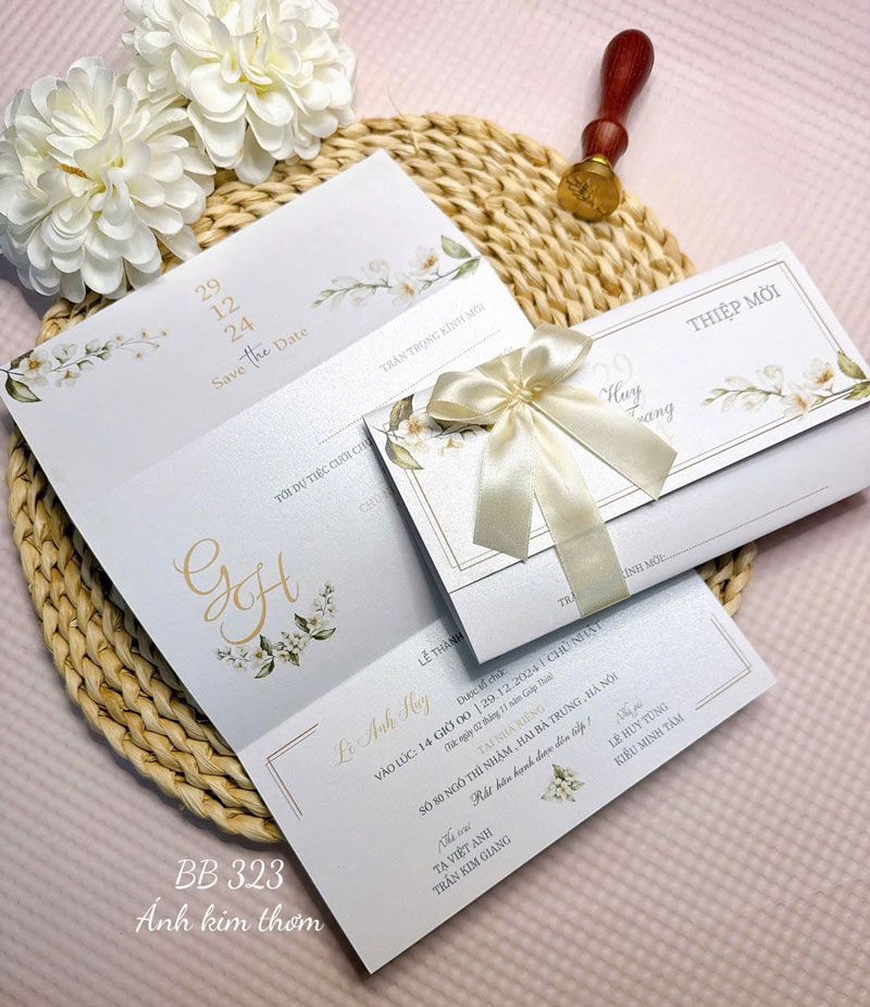 mẫu thiệp cưới hà đông