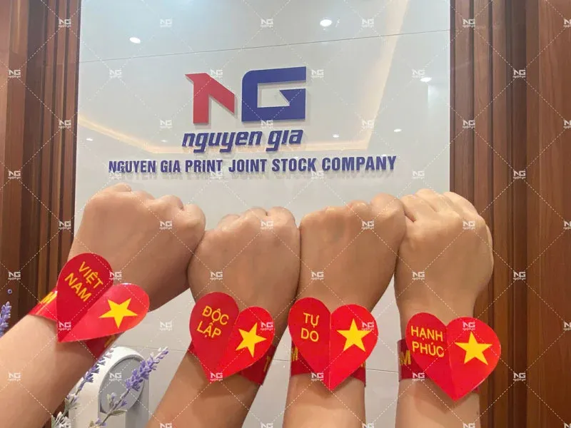mẫu vòng tay giấy