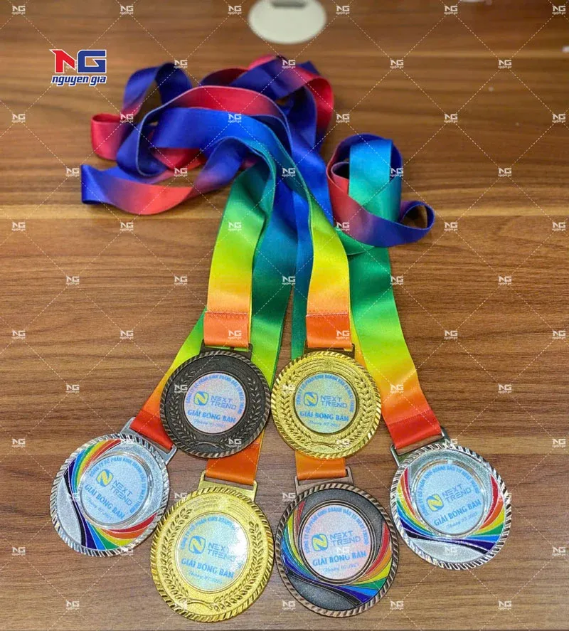 mẫu huy chương hà nội