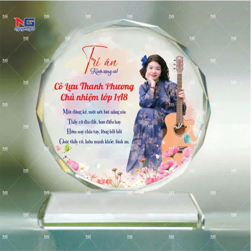 Mẫu cúp đẹp