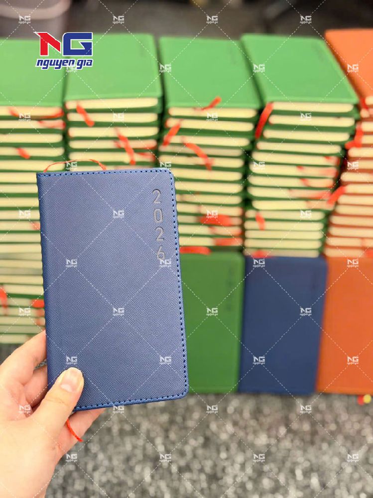 mẫu sổ da đẹp chất liệu da xịn